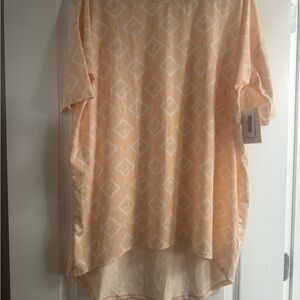 LulaRoe shirt